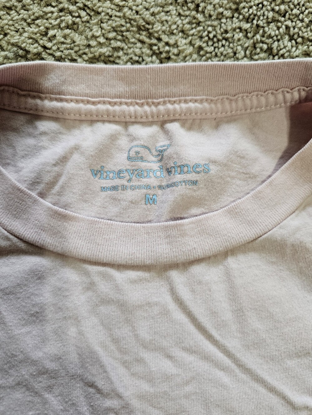 Vineyard Vines Light Pink Short Sleeve Pocket Tee Size M - Picture 2 of 5